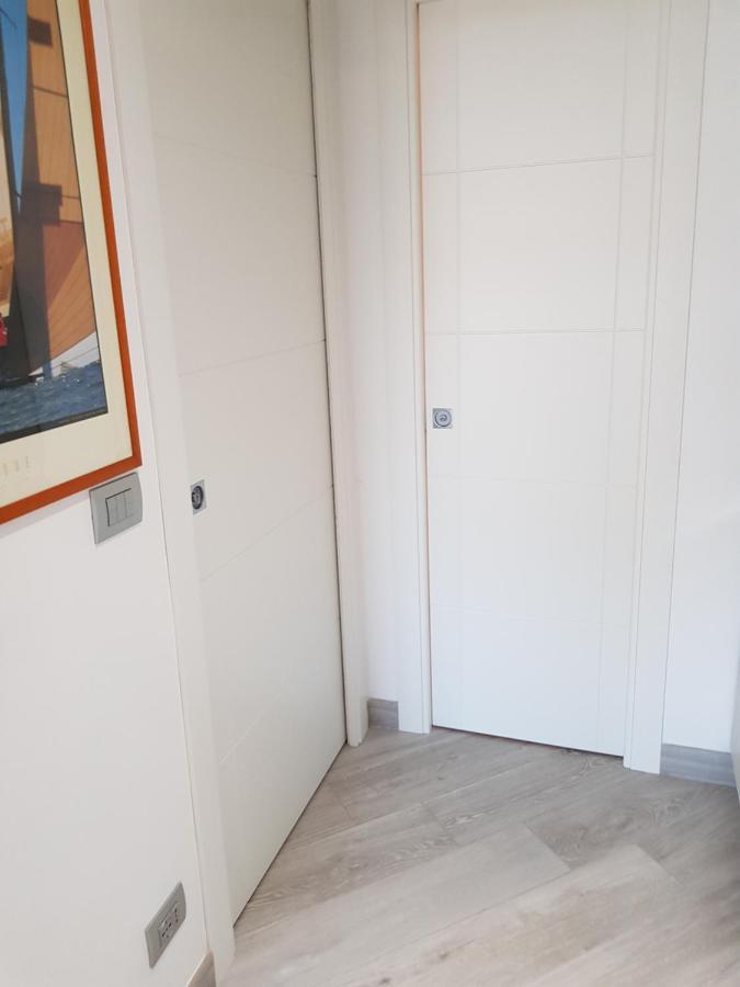 Ferienwohnung Trilocale Moderno In Centro Citta Turin Exterior foto